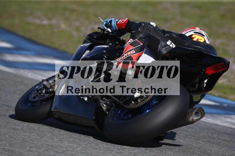 /Archiv-2024/01 26.-28.01.2024 Moto Center Thun Jerez/Gruppe gelb-yellow/backside